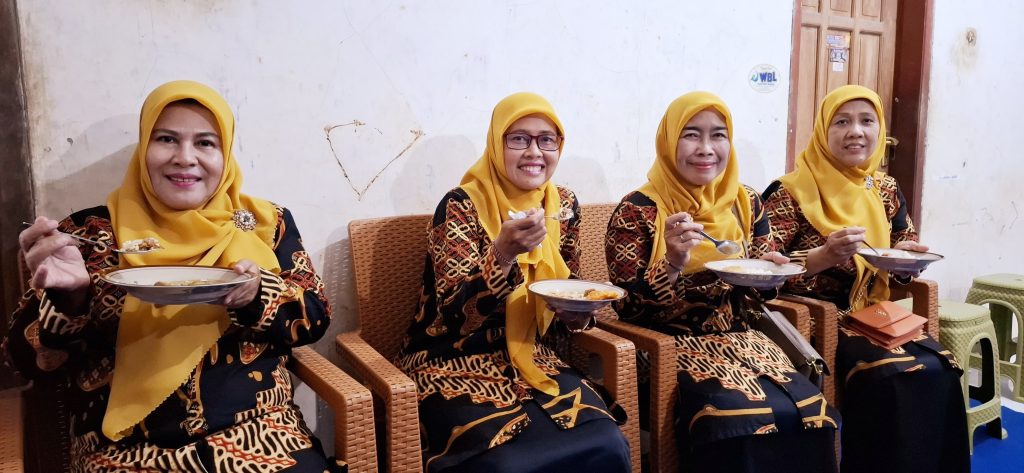 Ibu Tika Kepala TK PGRI 02 Sumberpucung Kabupaten Malang